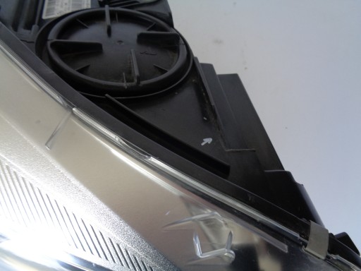 LAMPA FAR DESNA STRANA BMW 2 F45 F46 14-18