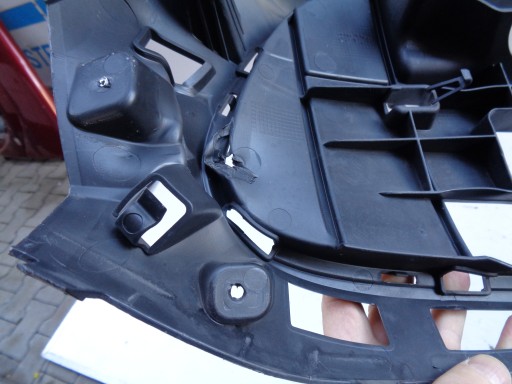 POJAČANJE DRŽAČ MASKE BRANIKA MERCEDES GT AMG W190 REDIZAJN