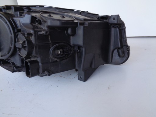 LAMPA FAR LIJEVA STRANA BMW 5 F10 F11 10- XENON LED NIJE ZAKRETNI
