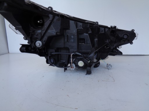 LAMPA FAR LIJEVA STRANA TOYOTA RAV 4 19- FULL LED