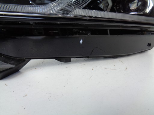 LAMPA FAR LIJEVA STRANA SKODA OCTAVIA IV 5E3 20- FULL LED