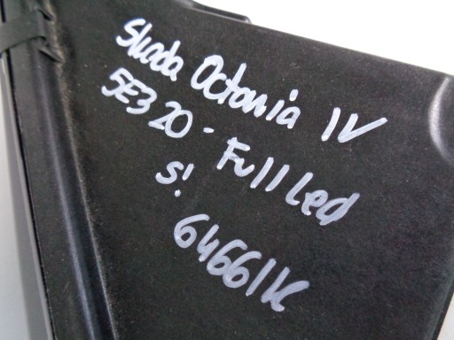 LAMPA FAR LIJEVA STRANA SKODA OCTAVIA IV 5E3 20- FULL LED