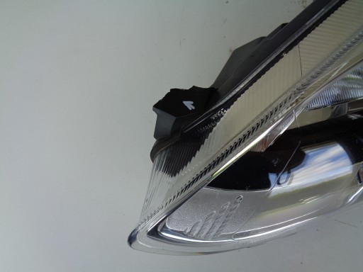 LAMPA FAR LIJEVA STRANA FORD FIESTA MK8 17-