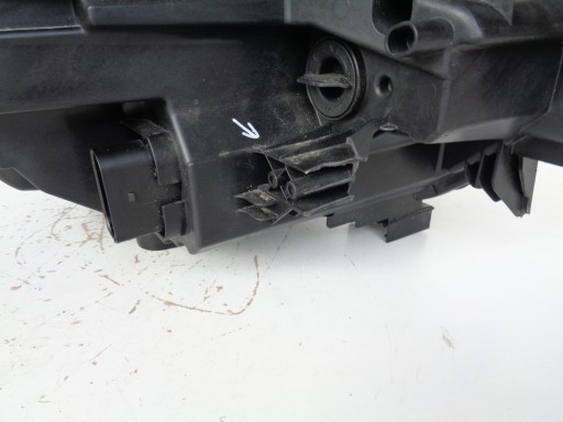 LAMPA FAR LIJEVA STRANA VW ID3 10A 21- FULL LED