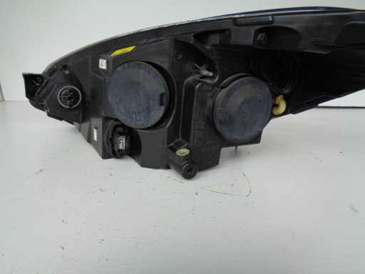 LAMPA FAR DESNA STRANA FORD FIESTA MK8 17-