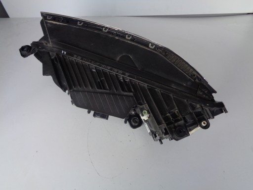 LAMPA FAR DESNA STRANA VW TOUAREG III 760 18- FULL LED LAMPA FAR DESNA STRANA VW TOUAREG III 760 18- FULL LED