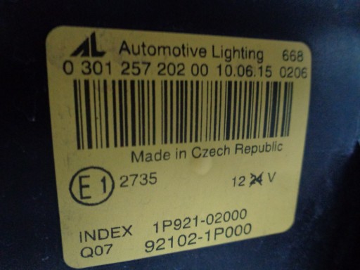 LAMPA FAR DESNA STRANA KIA VENGA 10-