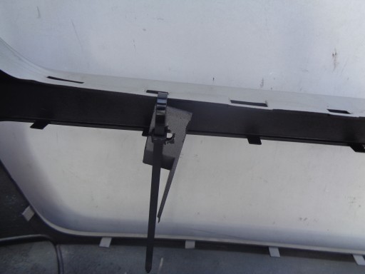 BRANIK PREDNJA STRANA OPEL AGILA A REDIZAJN NR 15931