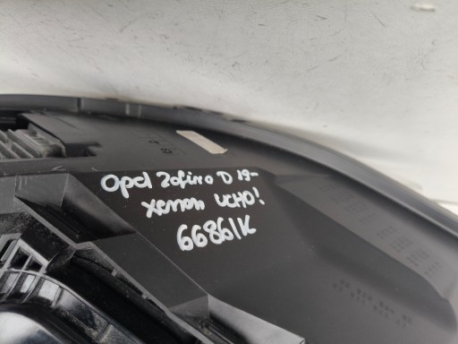 LAMPA FAR DESNA STRANA OPEL VIVARO C 19- ZAFIRA D XENON