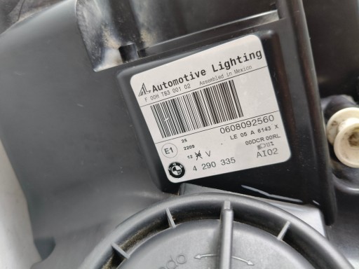 LAMPA FAR LIJEVA STRANA BMW X5 E70 XENON NIJE ZAKRETNI LAMPA FAR LIJEVA STRANA BMW X5 E70 XENON NIJE ZAKRETNI