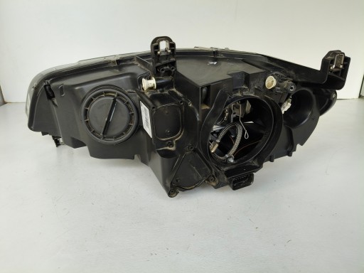 LAMPA FAR DESNA STRANA BMW X5 E70 XENON NIJE ZAKRETNI LAMPA FAR DESNA STRANA BMW X5 E70 XENON NIJE ZAKRETNI