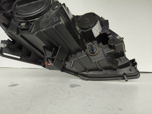 LAMPA FAR LIJEVA STRANA OPEL ZAFIRA C 12-16 LAMPA FAR LIJEVA STRANA OPEL ZAFIRA C 12-16