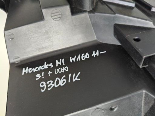 LAMPA FAR LIJEVA STRANA MERCEDES ML W166 11-