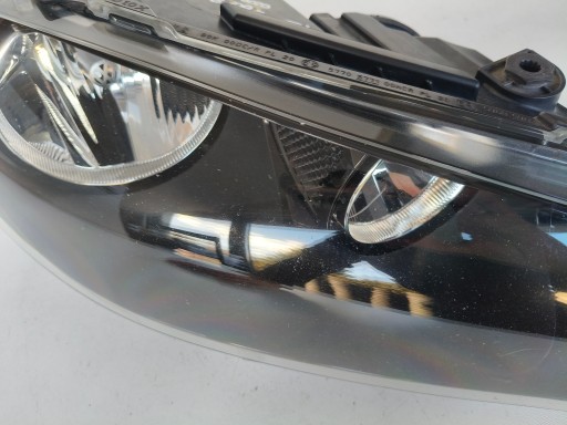 LAMPA FAR DESNA STRANA VW SCIROCCO 1K8 08-