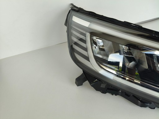 LAMPA FAR DESNA STRANA RENAULT KANGOO IV 22- FULL LED