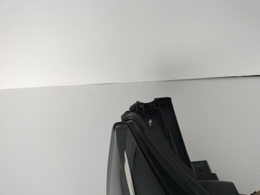 LAMPA FAR DESNA STRANA PEUGEOT 308 13-