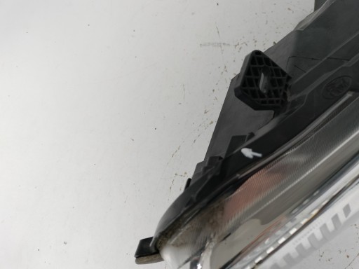 LAMPA FAR LIJEVA STRANA FORD FIESTA MK7 12- REDIZAJN LED