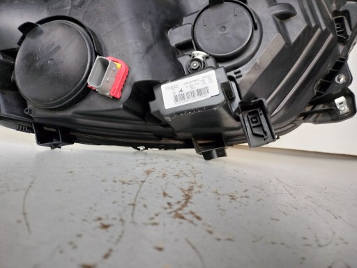 LAMPA FAR LIJEVA STRANA IVECO DAILY 19- REDIZAJN