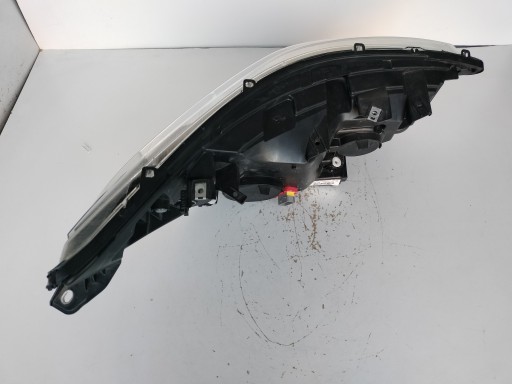 LAMPA FAR LIJEVA STRANA IVECO DAILY 19- REDIZAJN