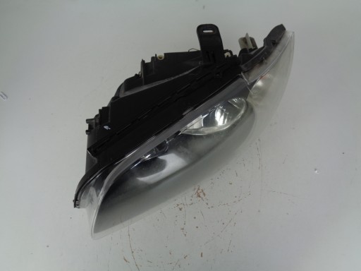 LAMPA FAR LIJEVA STRANA BMW 1 E81 E87 07-10 REDIZAJN