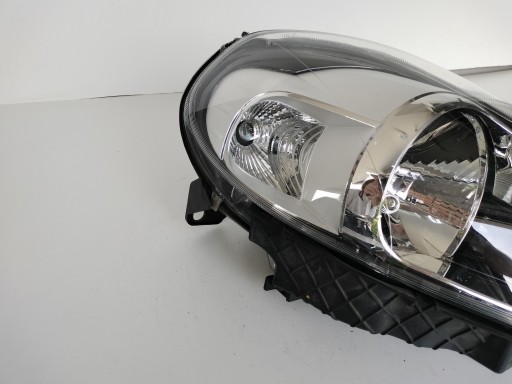 LAMPA FAR DESNA STRANA FIAT GRANDE PUNTO EVO 09-