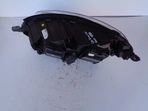 LAMPA FAR DESNA STRANA OPEL VIVARO C 19- ZAFIRA D XENON