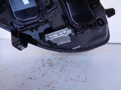 LAMPA FAR LIJEVA STRANA OPEL VIVARO C 19- ZAFIRA D XENON LAMPA FAR LIJEVA STRANA OPEL VIVARO C 19- ZAFIRA D XENON