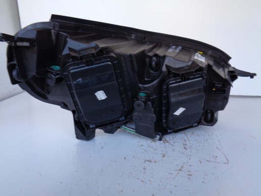 LAMPA FAR LIJEVA STRANA OPEL VIVARO C 19- ZAFIRA D XENON