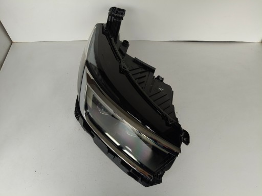 LAMPA FAR DESNA STRANA OPEL GRANDLAND X 21- REDIZAJN FULL LED INTELLI LUX LAMPA FAR DESNA STRANA OPEL GRANDLAND X 21- REDIZAJN FULL LED INTELLI LUX