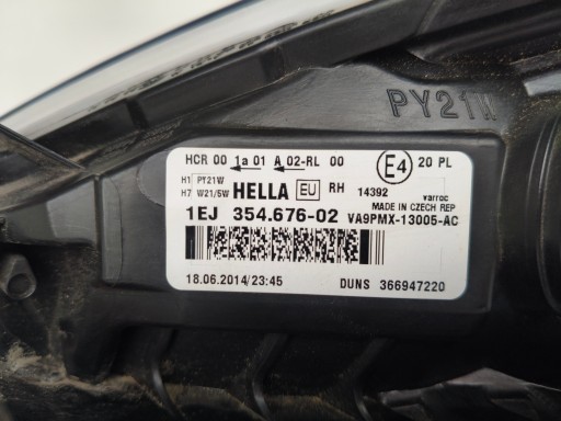 LAMPA FAR DESNA STRANA OPEL MERIVA B 10-13