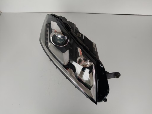LAMPA FAR DESNA STRANA VW PASSAT B7 3AA 10-14 XENON LED
