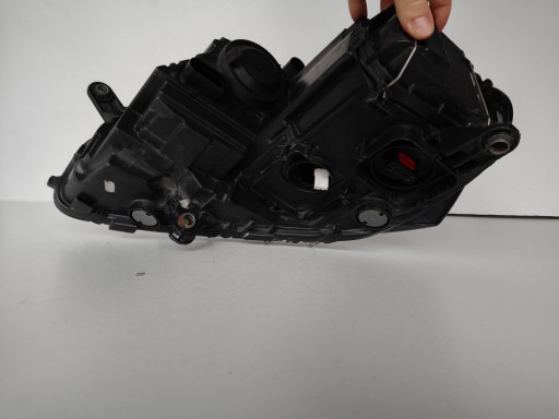 LAMPA FAR DESNA STRANA VW PASSAT B7 3AA 10-14 XENON LED