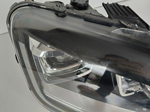LAMPA FAR DESNA STRANA VW AMAROK 2H 2H0 16- REDIZAJN XENON LED