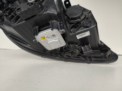 LAMPA FAR LIJEVA STRANA KIA SORENTO II 12-15 REDIZAJN XENON KOMPLETNI