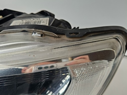 LAMPA FAR LIJEVA STRANA VOLVO V60 S60 13- REDIZAJN XENON ZAKRETNI