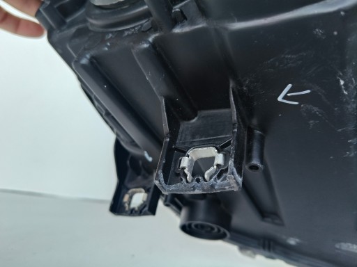 LAMPA FAR LIJEVA STRANA BMW I3 13- LED