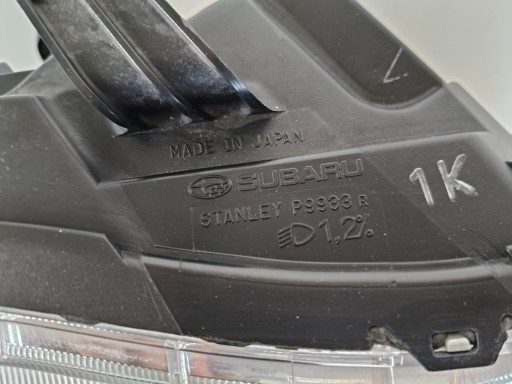 LAMPA FAR DESNA STRANA SUBARU XV 11- LAMPA FAR DESNA STRANA SUBARU XV 11-