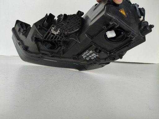 LAMPA FAR DESNA STRANA AUDI A1 8X 8XA 14- REDIZAJN XENON LED LAMPA FAR DESNA STRANA AUDI A1 8X 8XA 14- REDIZAJN XENON LED
