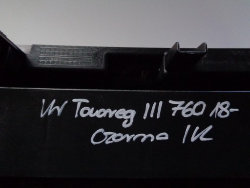 MASKA VW TOUAREG III 760 18- CRNA
