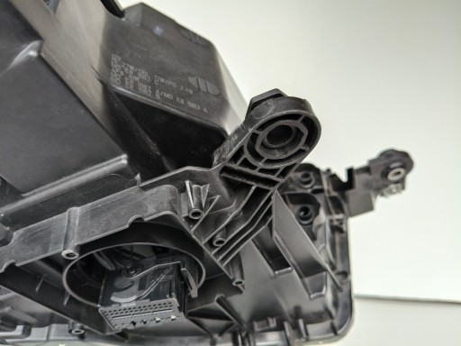LAMPA FAR LIJEVA STRANA SEAT ATECA 575 REDIZAJN FULL LED