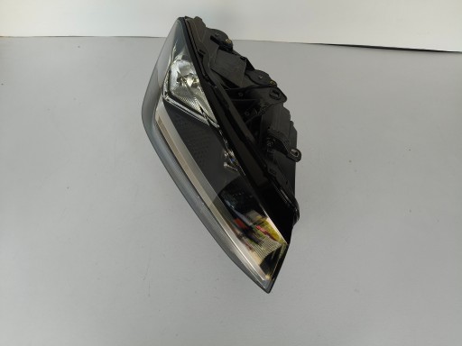 LAMPA FAR DESNA STRANA AUDI Q2 81A 16-