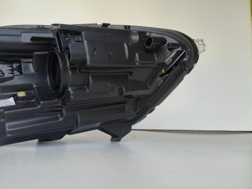 LAMPA FAR LIJEVA STRANA FORD ECOSPORT 17- REDIZAJN LAMPA FAR LIJEVA STRANA FORD ECOSPORT 17- REDIZAJN