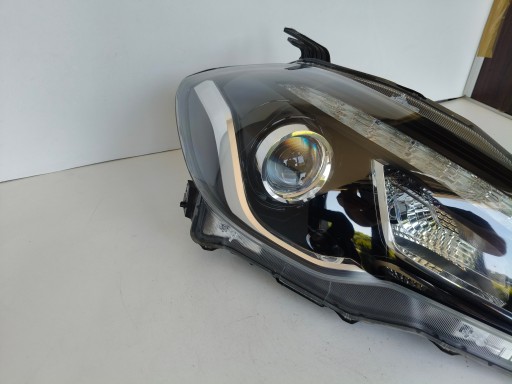 LAMPA FAR DESNA STRANA SUZUKI SX4 S-CROSS 16- LED