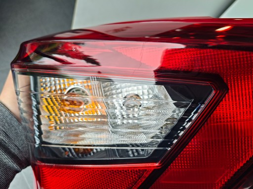 LAMPA FAR LIJEVA STRANA ZADNJA NISSAN MICRA K14 17- LAMPA FAR LIJEVA STRANA ZADNJA NISSAN MICRA K14 17-