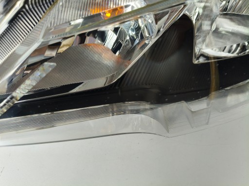 LAMPA FAR LIJEVA STRANA MITSUBISHI SPACE STAR 20-