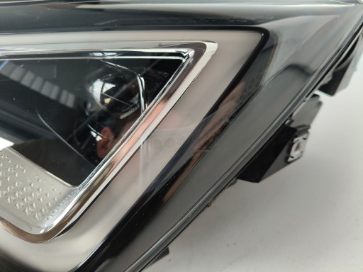 LAMPA FAR LIJEVA STRANA SEAT ATECA 575 REDIZAJN FULL LED LAMPA FAR LIJEVA STRANA SEAT ATECA 575 REDIZAJN FULL LED