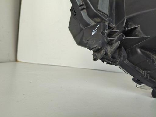 LAMPA FAR DESNA STRANA RENAULT TALISMAN 15- FULL LED LAMPA FAR DESNA STRANA RENAULT TALISMAN 15- FULL LED