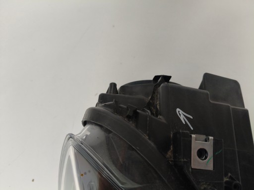 LAMPA FAR DESNA STRANA PEUGEOT PARTNER IV 18-