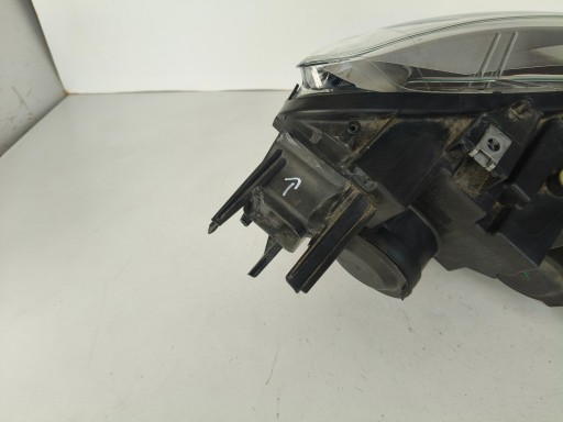 LAMPA FAR LIJEVA STRANA OPEL COMBO E 18- LAMPA FAR LIJEVA STRANA OPEL COMBO E 18-