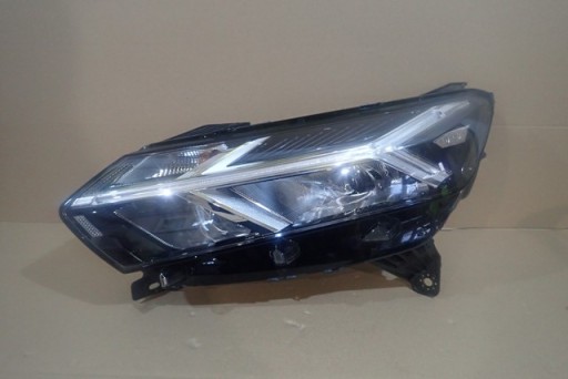 LAMPA FAR LIJEVA STRANA DACIA SANDERO 3 III 21-